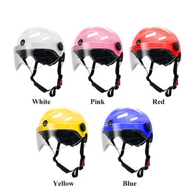 White Half Face Helmet for Motorcycles - Comfortable Fit with Adjustable Straps & Safety Features
