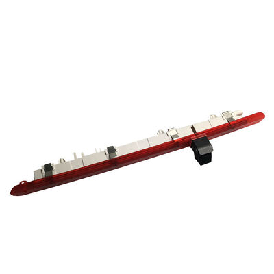 Интегрированная камера заднего вида с высоко установленным тормозным светильником для фургонов Mercedes-Benz